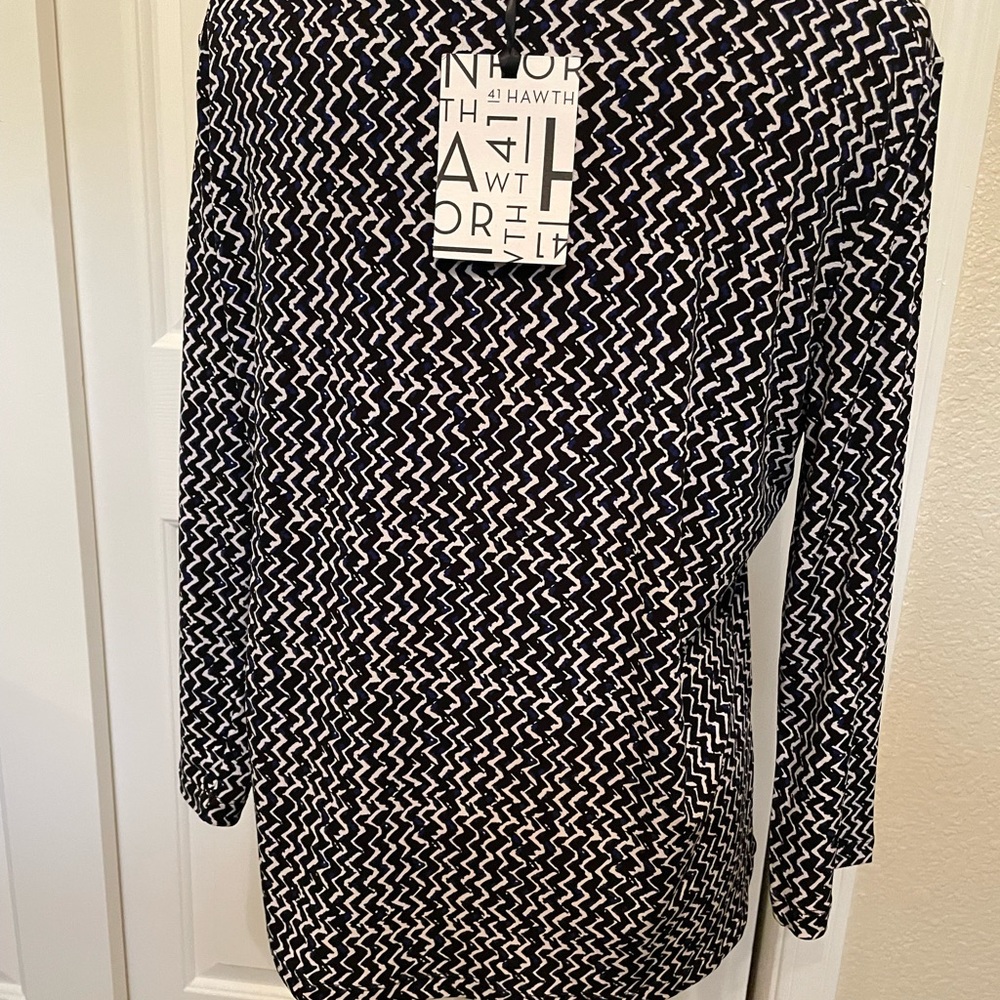 41 Hawthorn Relita Knit Top with Macrame Neckline XLP